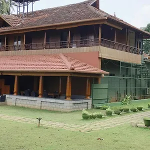 Accommodatie bij particulieren Kuttichira Heritage Alappuzha